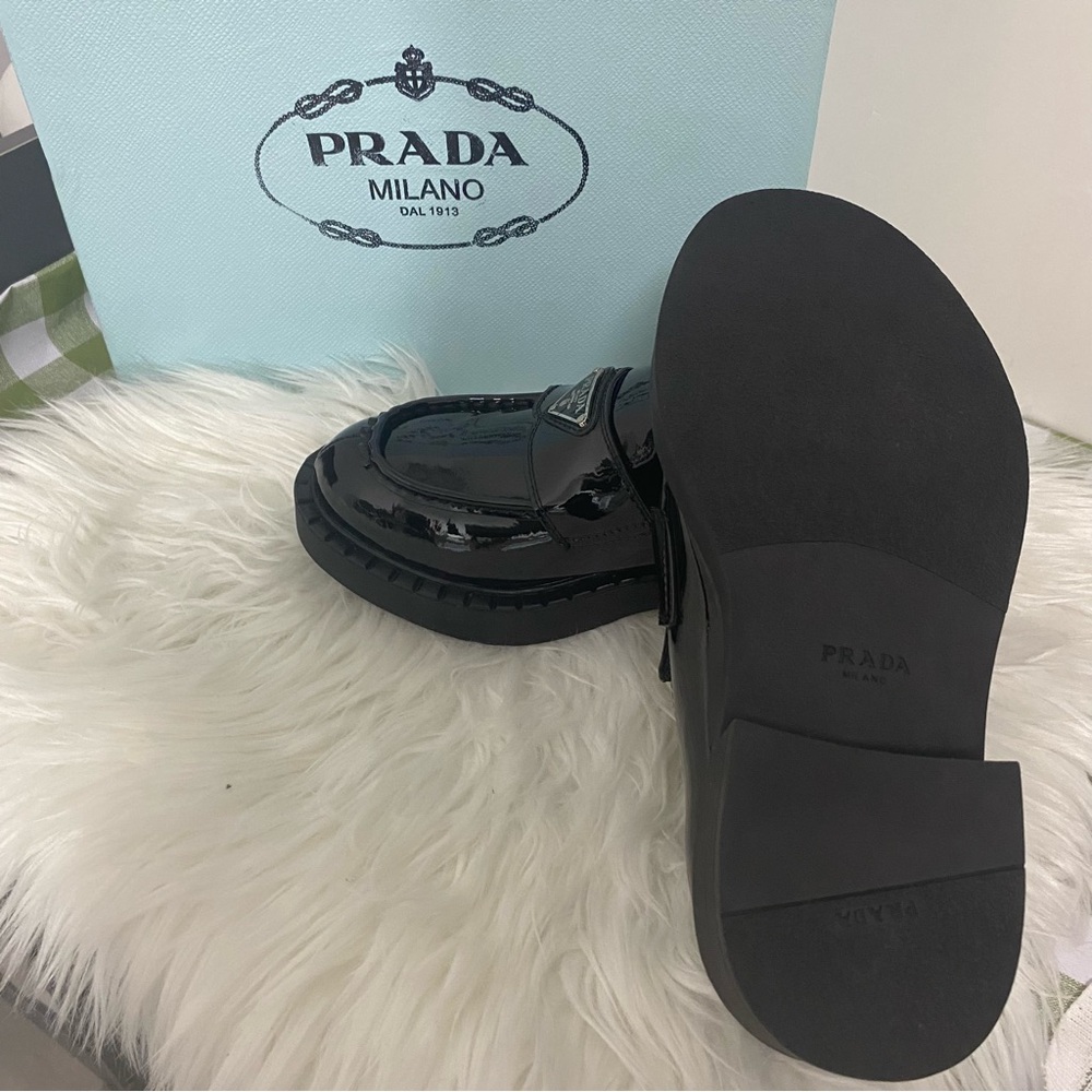 Prada black loafer - Picture 5 of 6